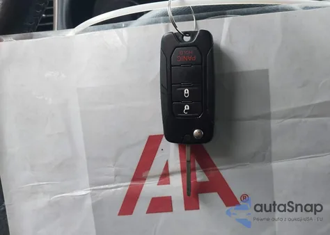 2015 Jeep Renegade Latitude z USA, uszkodzony, nr VIN ZACCJABT6FPC14811